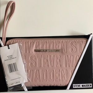 Steve Madden Clutch!! NWT